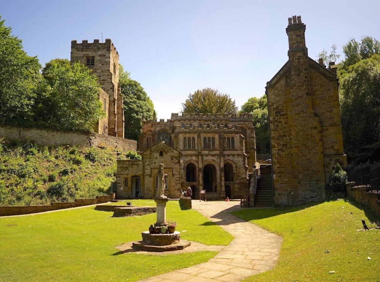 Clwyd Gate Manor Pool Sauna Hottub Cave Wales Ритин Экстерьер фото